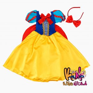 Fantasia Luxo Princesa Branca de Neve (com capa e tiara)
